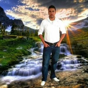 Meet your Posher, Anibal